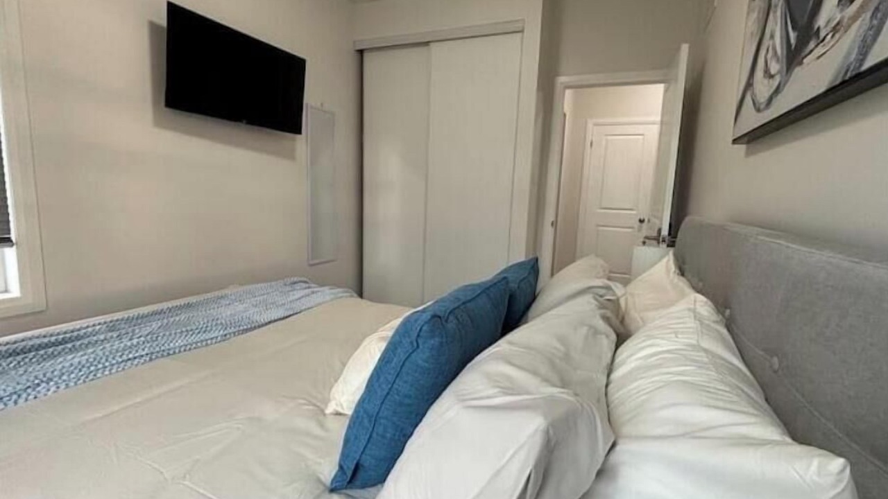 Photo of Bedroom in Bowmanville