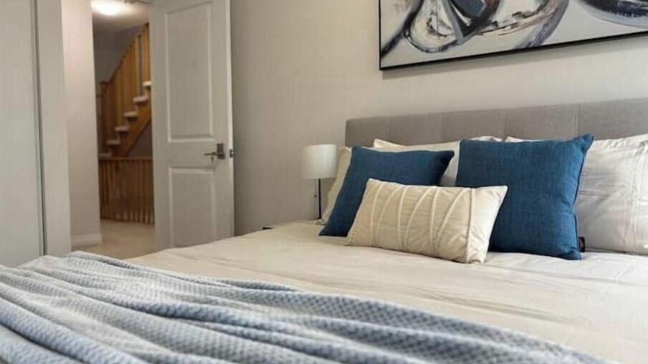 Photo of Bedroom in Bowmanville