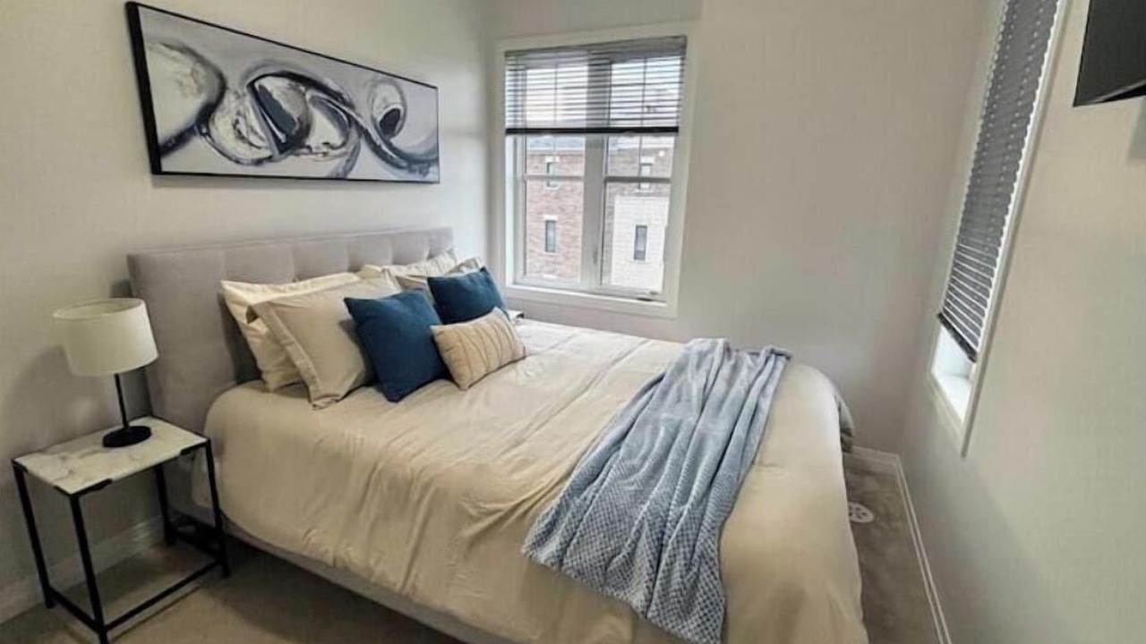 Photo of Bedroom in Bowmanville