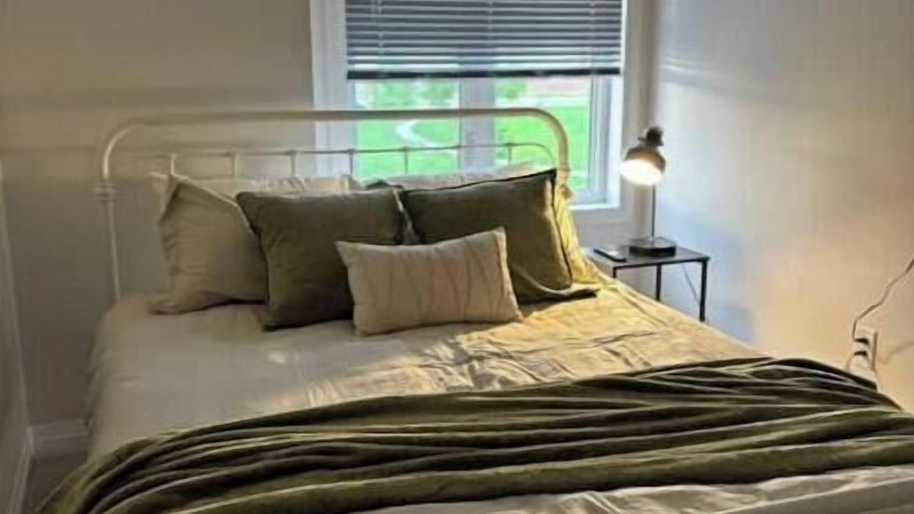 Photo of Bedroom in Bowmanville