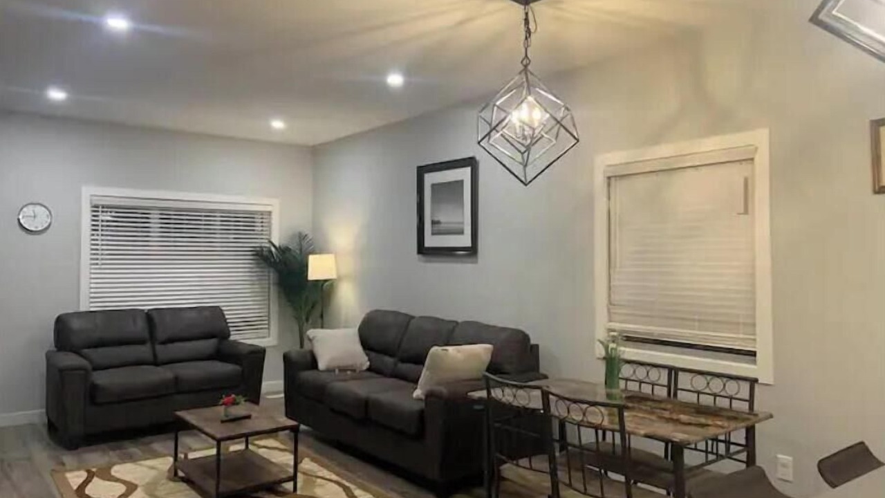 Photo of Livingroom in Regina