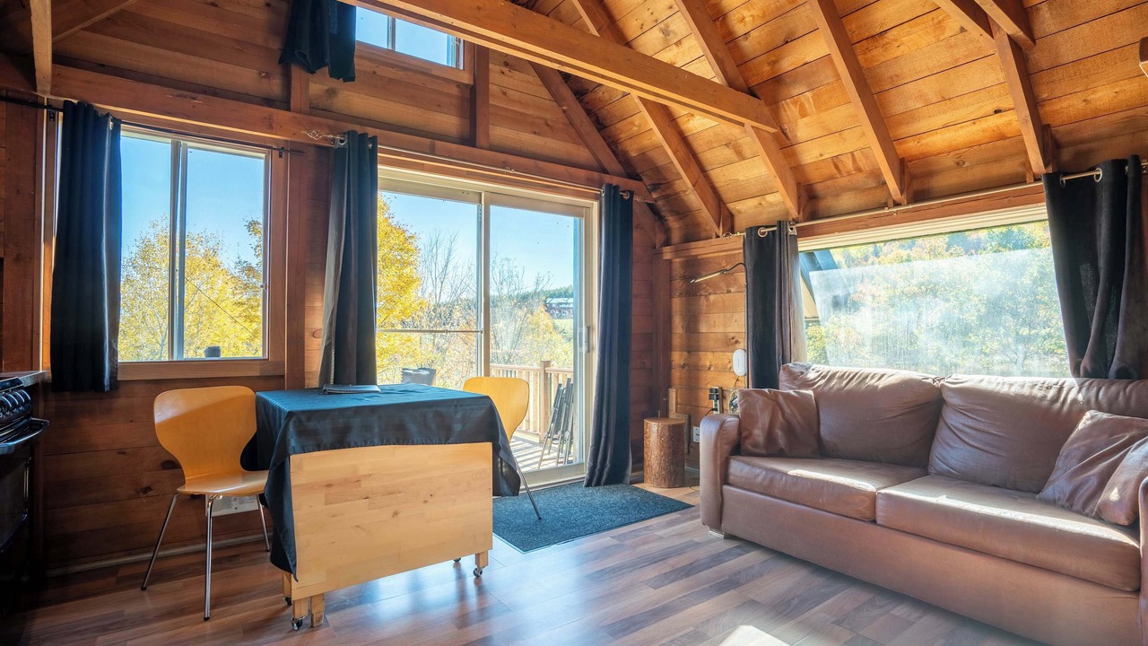Photo of Livingroom in Sainte-Melanie