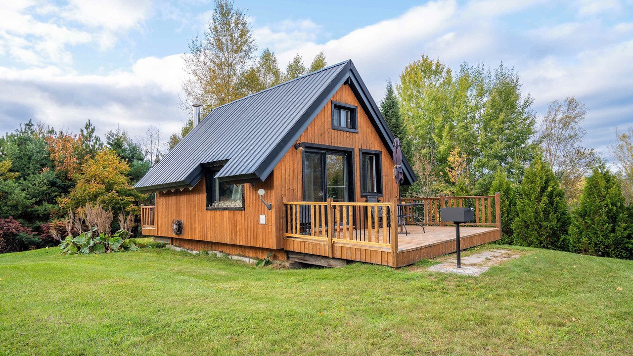 Photo of Outdoor in Sainte-Melanie