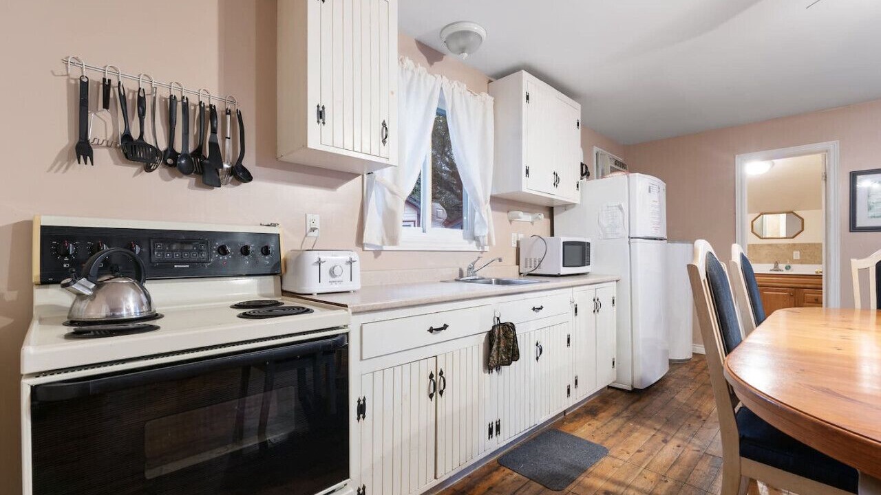 Photo of Kitchen in Otonabee-South Monaghan