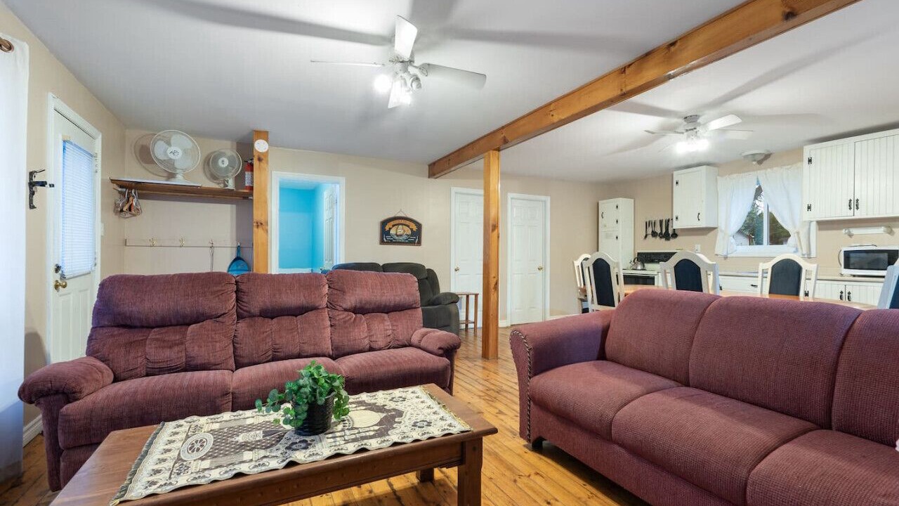 Photo of Livingroom in Otonabee-South Monaghan