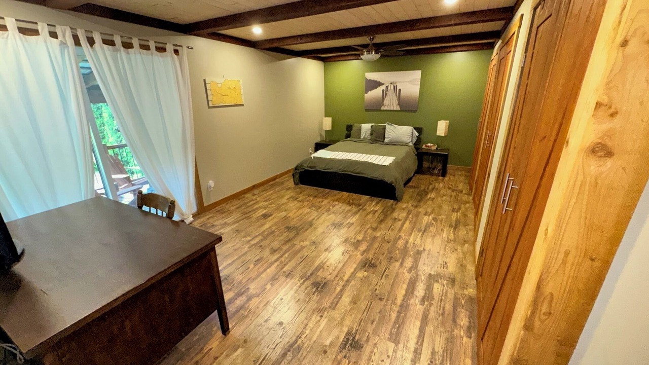 Photo of Bedroom in Swansea Point