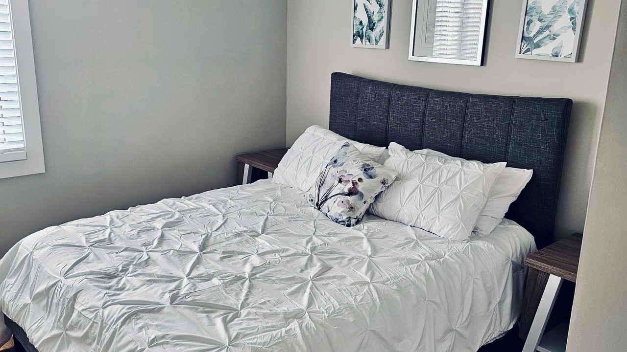 Photo of Bedroom in Ottawa Division