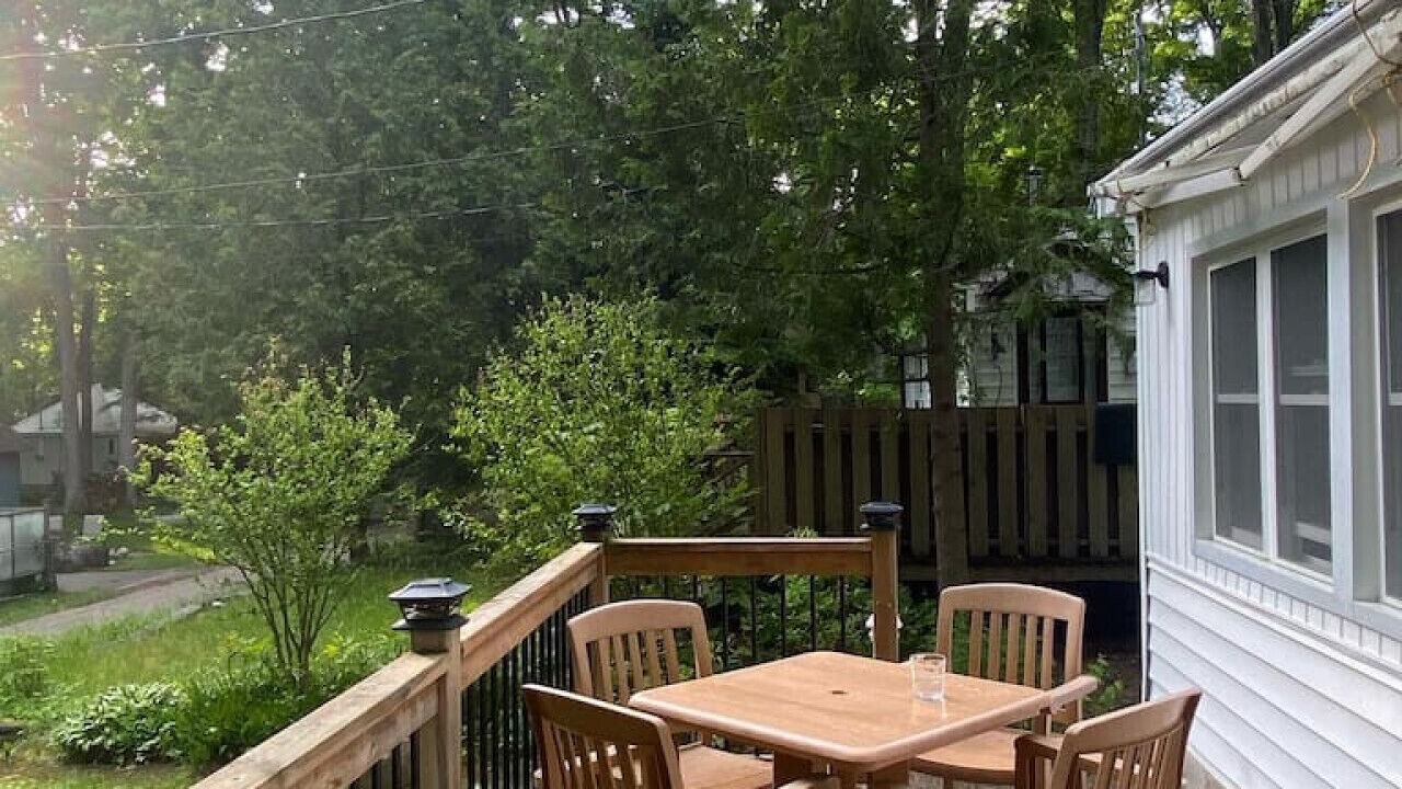 Photo of Outdoor in Tiny