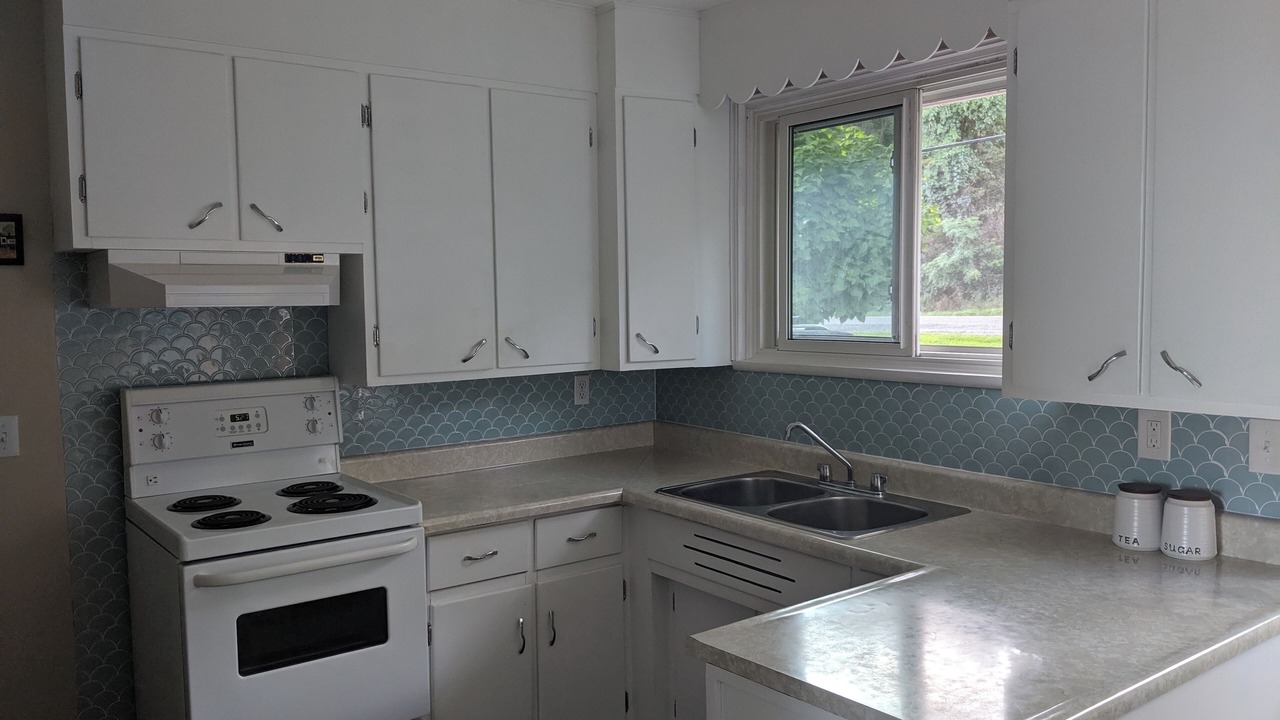 Photo of Kitchen in Waupoos