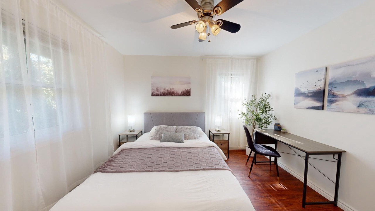 Photo of Bedroom in Lambton Shores