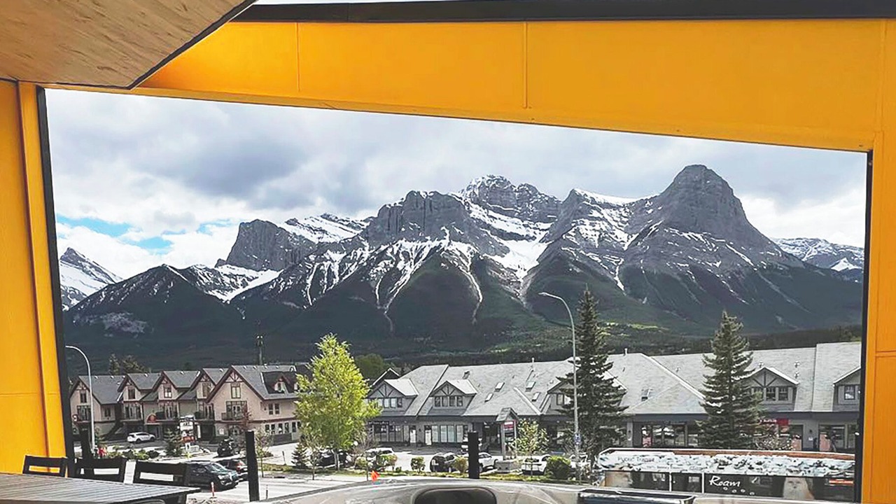 Photo of Patio Balcony in Teepee Town