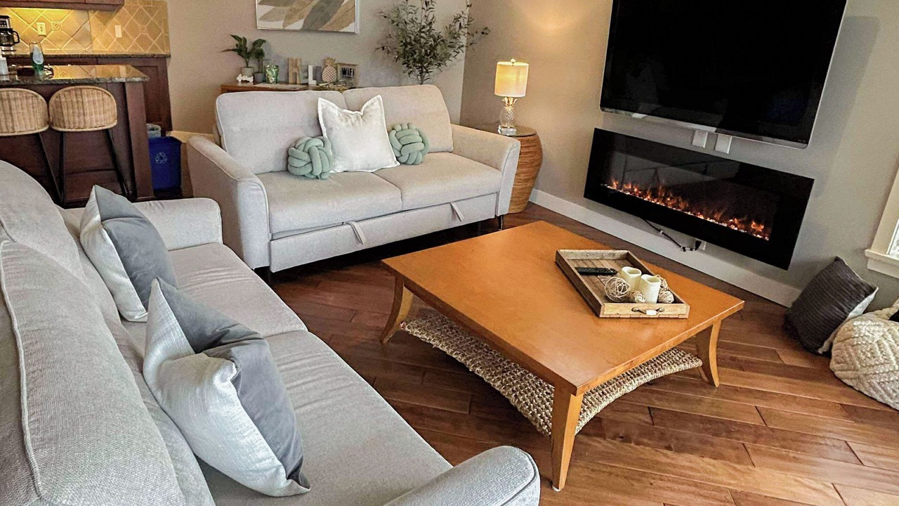 Photo of Livingroom in Central Okanagan