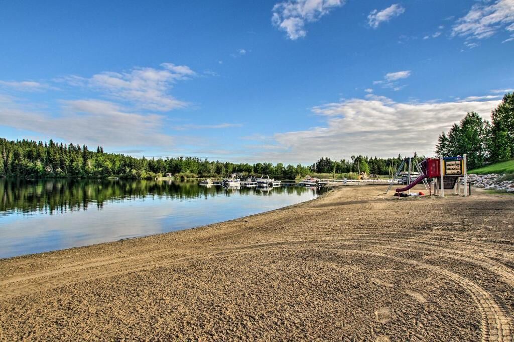 Photo of Others in Pine Lake