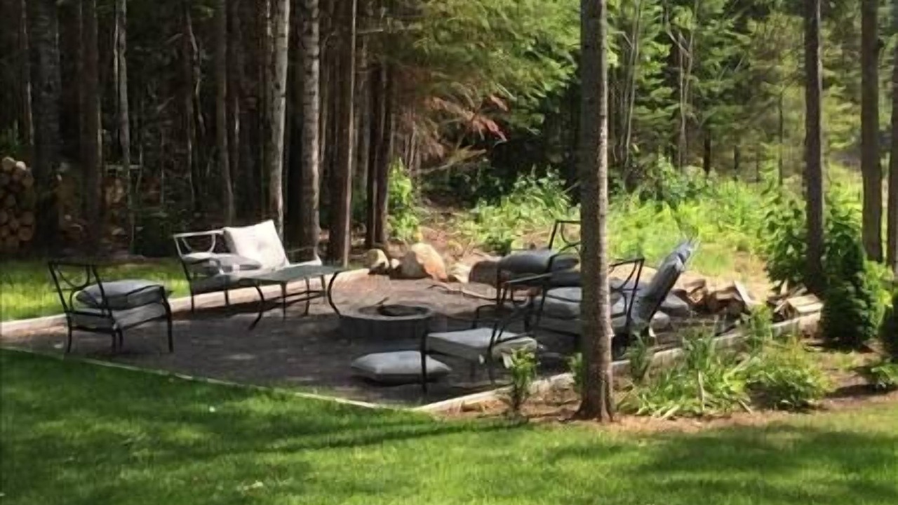 Photo of Patio Balcony in Saint Aime Des Lacs