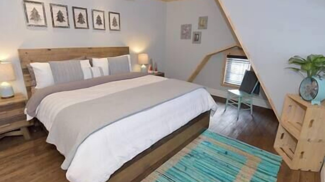 Photo of Bedroom in Saint Aime Des Lacs