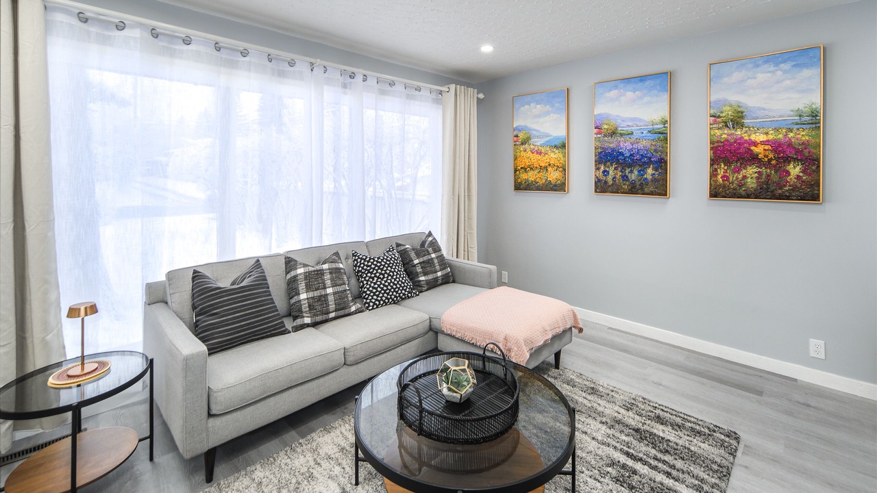 Photo of Livingroom in Southwest Calgary