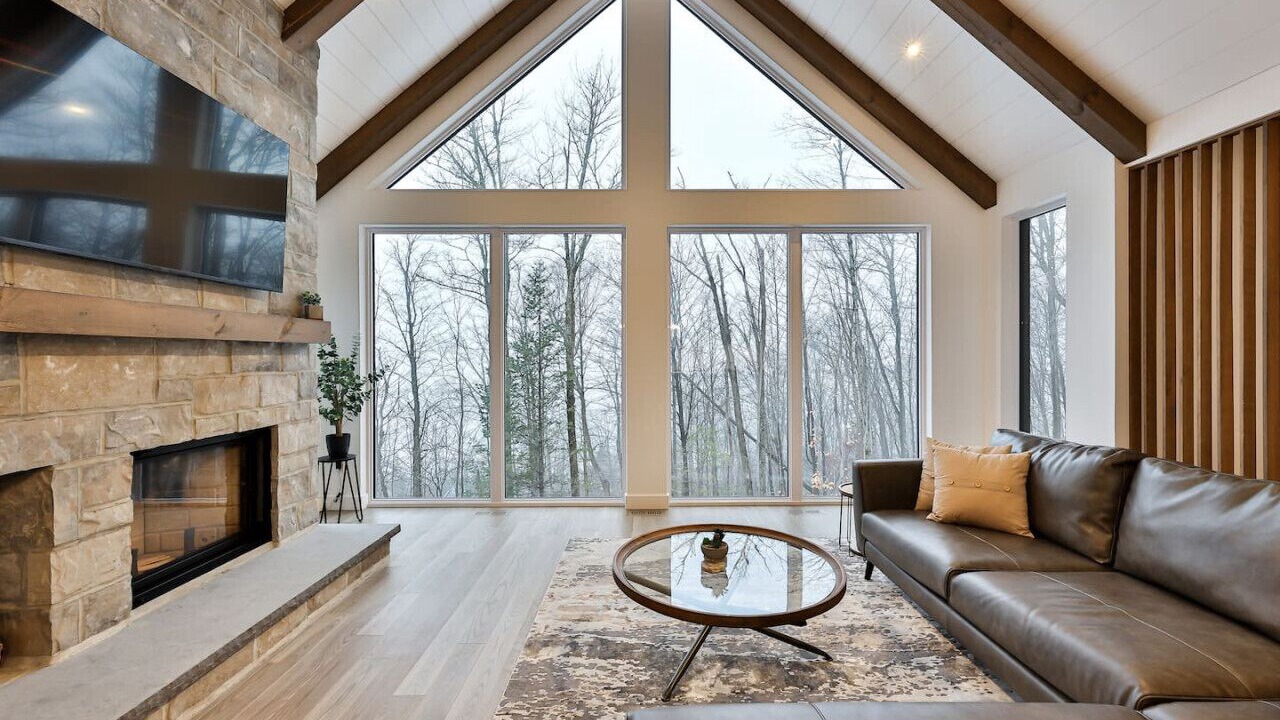 Photo of Livingroom in Saint-Faustin-Lac-Carre