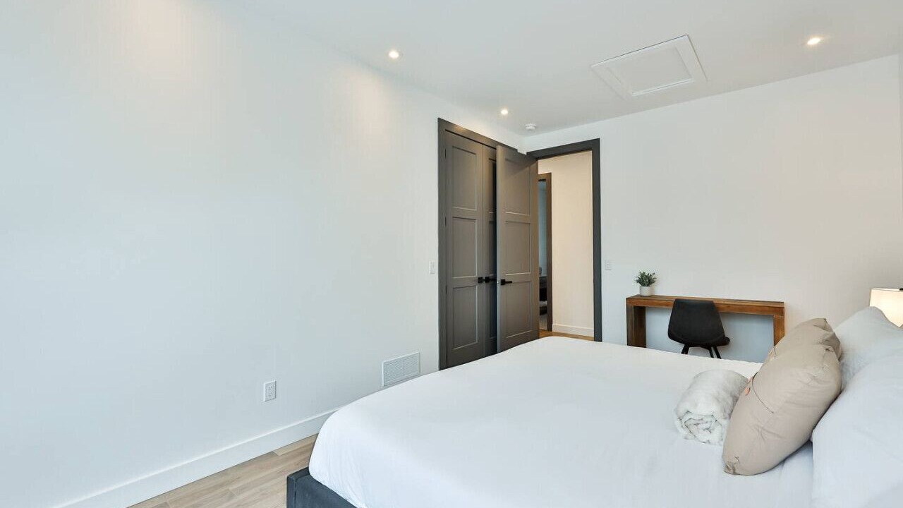 Photo of Bedroom in Saint-Faustin-Lac-Carre