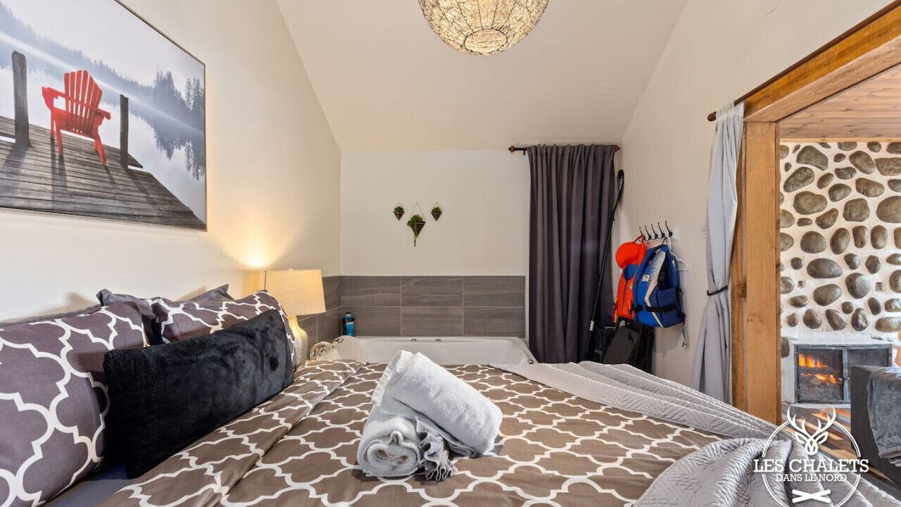Photo of Bedroom in Sainte-Lucie-des-Laurentides