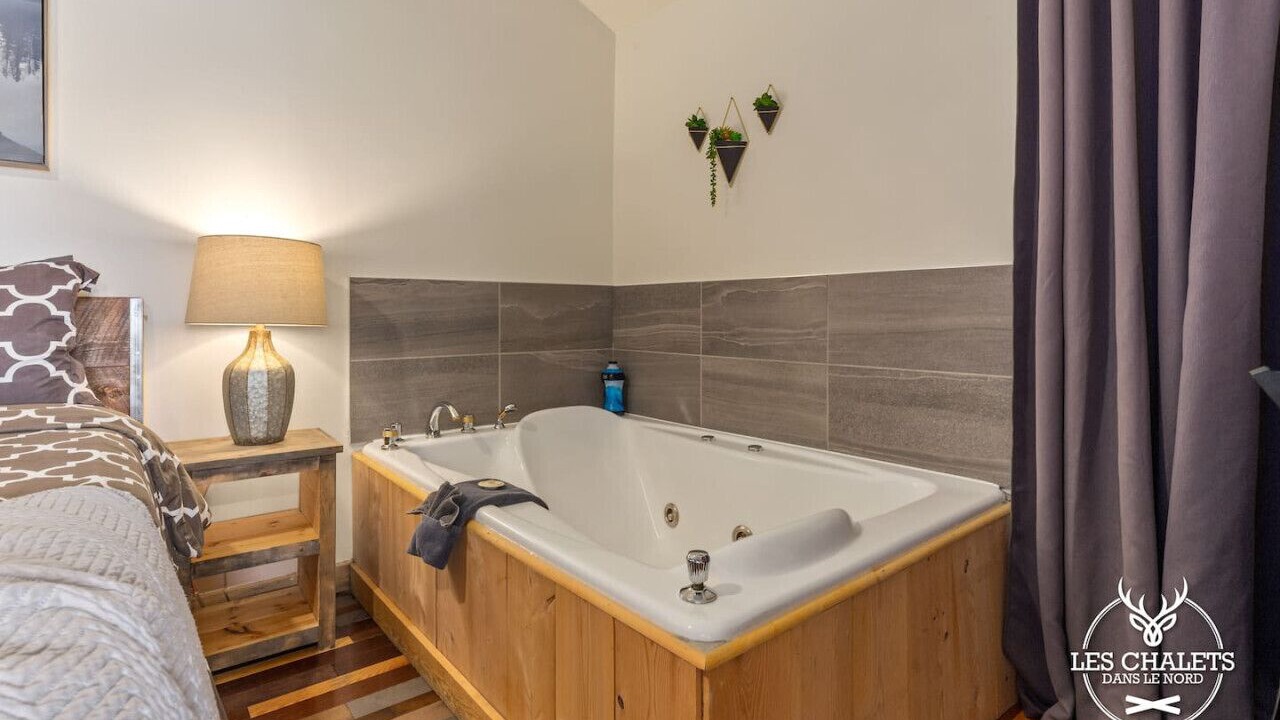 Photo of Bedroom in Sainte-Lucie-des-Laurentides