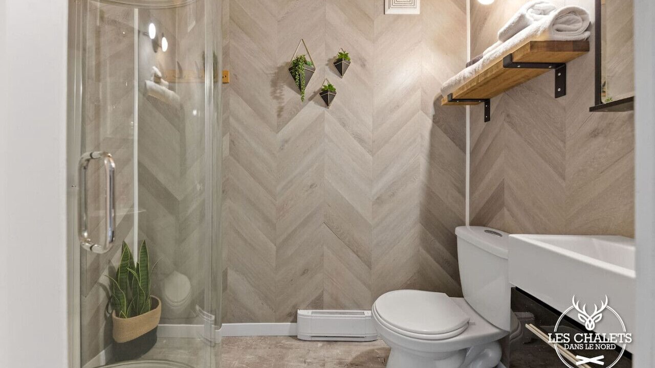 Photo of Bathroom in Sainte-Lucie-des-Laurentides