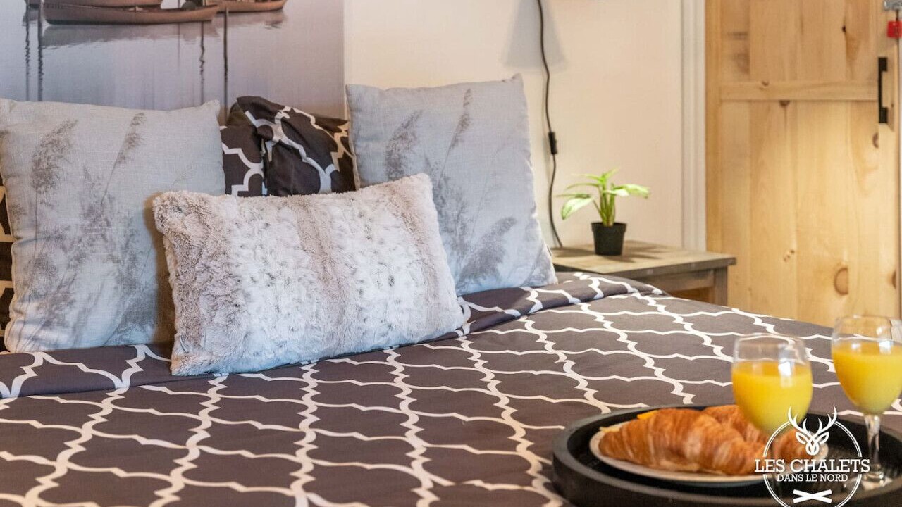 Photo of Bedroom in Sainte-Lucie-des-Laurentides
