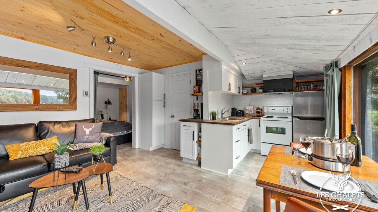 Photo of Kitchen in Sainte-Lucie-des-Laurentides