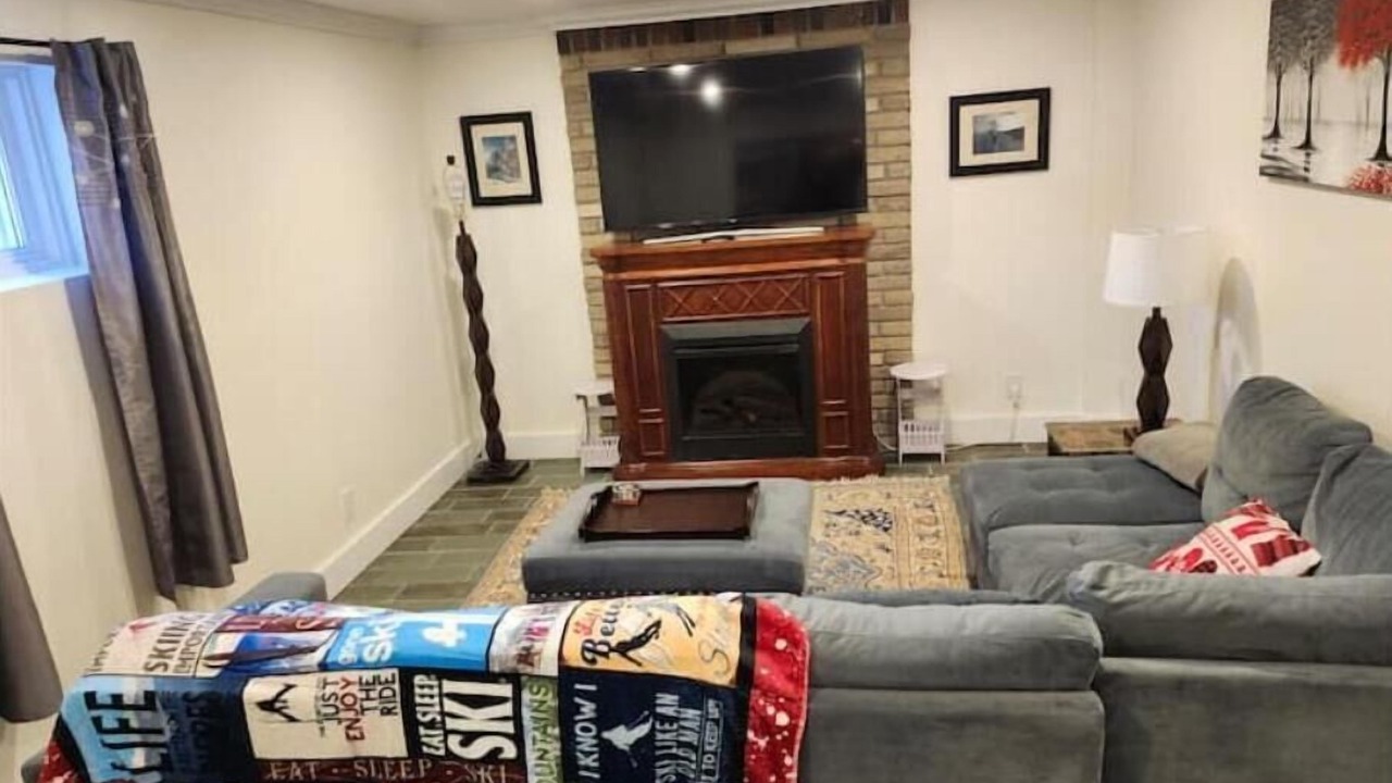 Photo of Livingroom in Collingwood