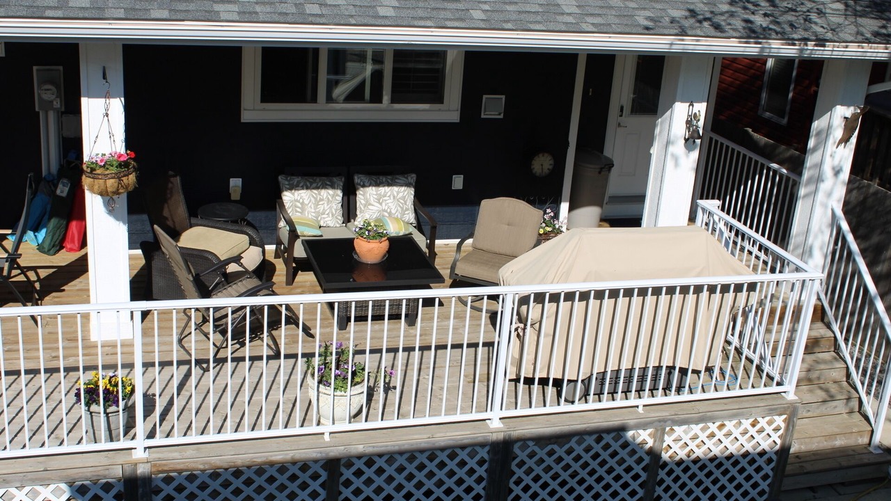 Photo of Patio Balcony in Sylvan Lake