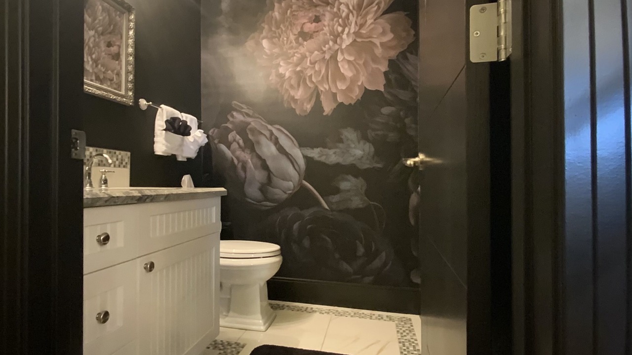 Photo of Bathroom in Sylvan Lake