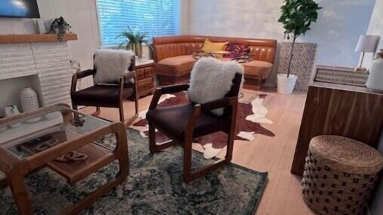 Photo of Livingroom in Vancouver South