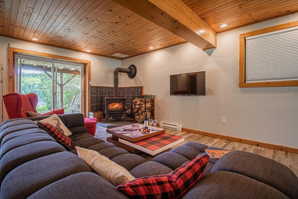 Photo of Livingroom in Labelle