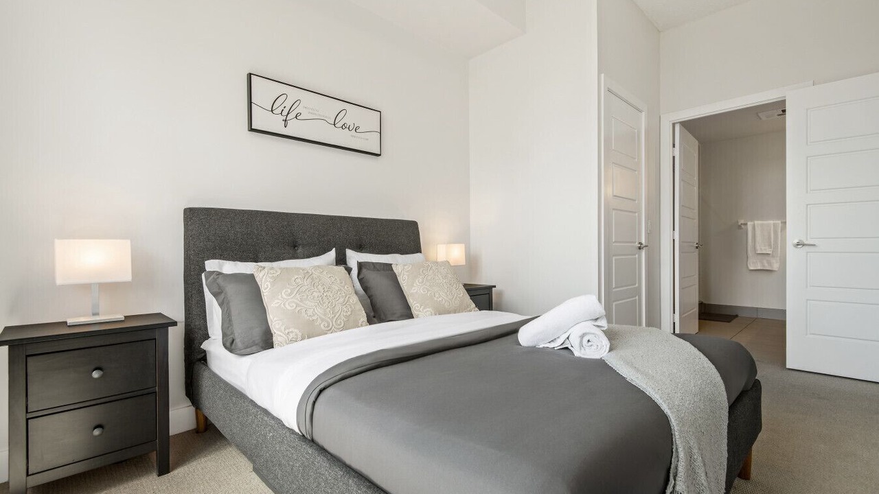 Photo of Bedroom in Cabbagetown