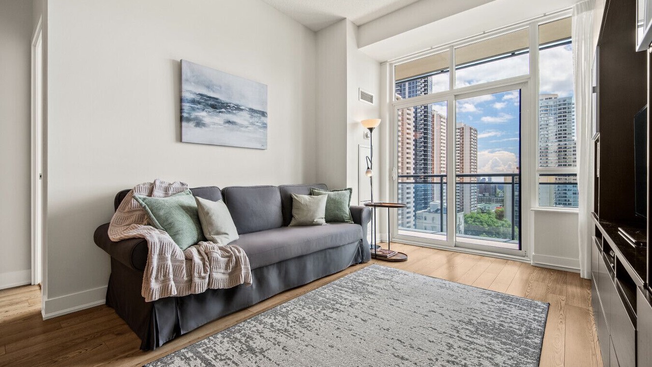 Photo of Livingroom in Cabbagetown
