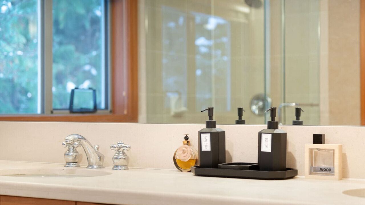 Photo of Bathroom in Village North