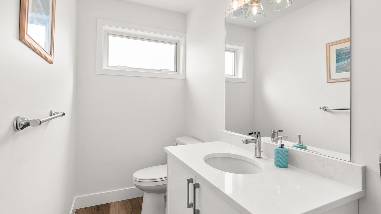 Photo of Bathroom in South Pandosy
