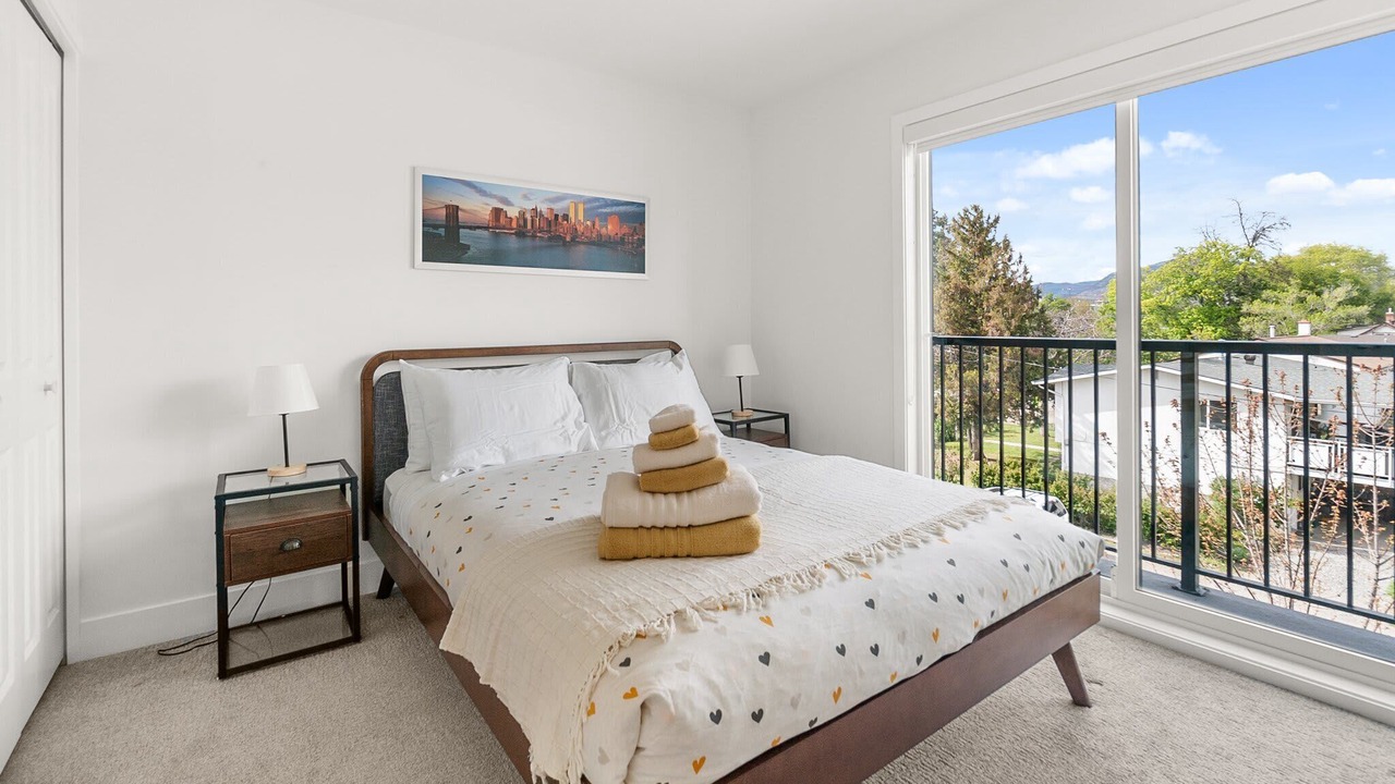 Photo of Bedroom in South Pandosy