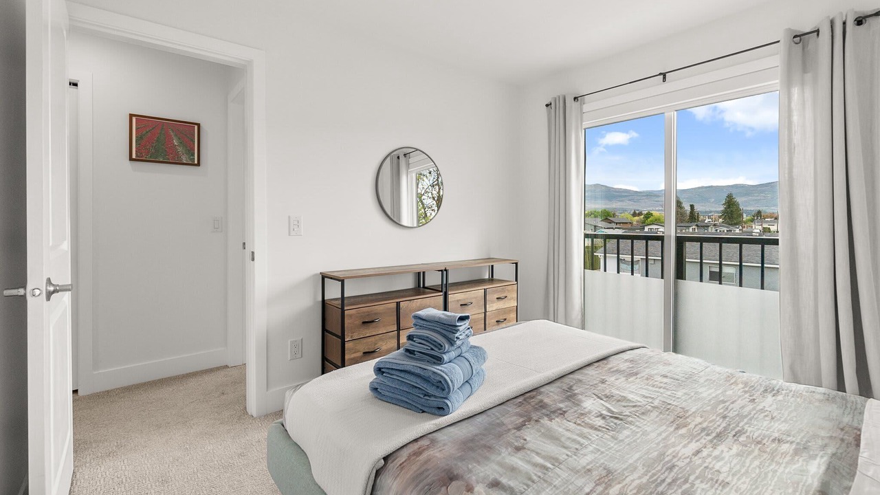 Photo of Bedroom in South Pandosy