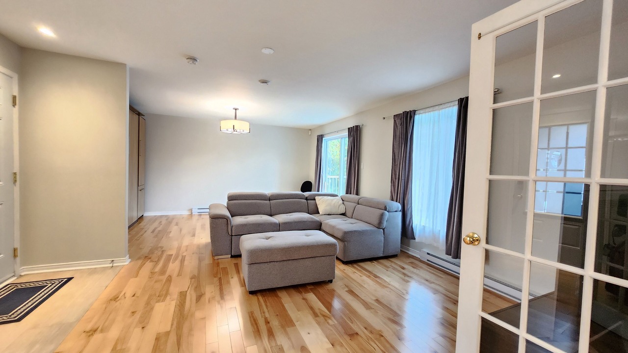 Photo of Livingroom in Sutton