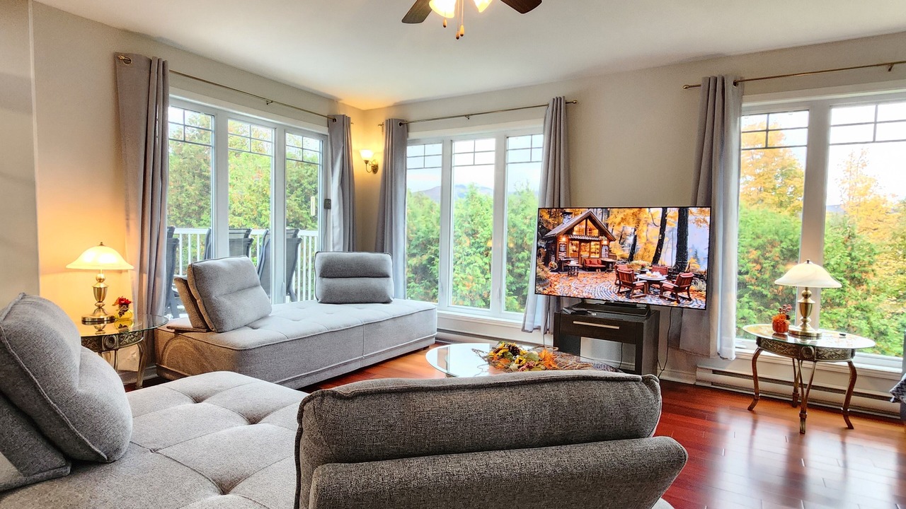 Photo of Livingroom in Sutton