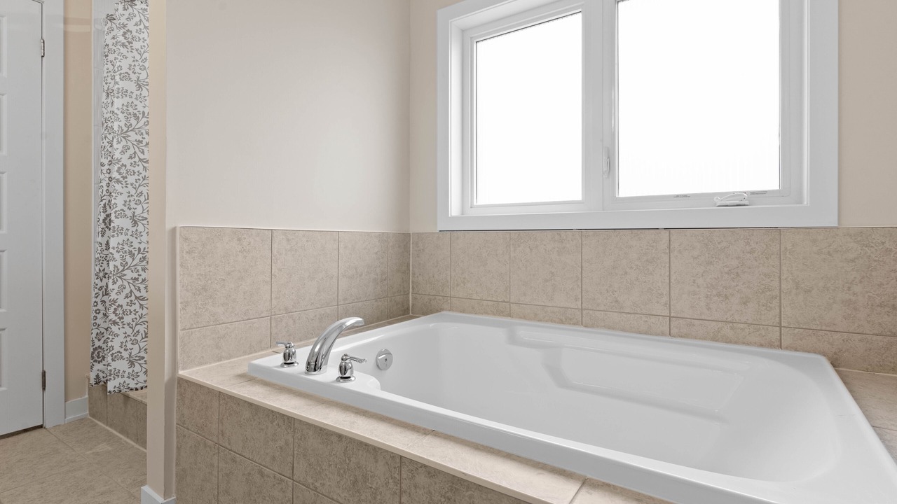 Photo of Bathroom in Welland