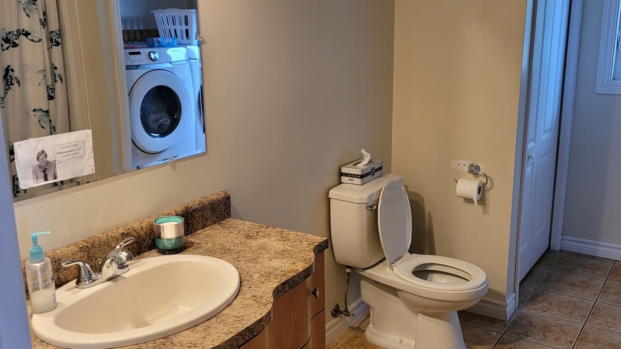 Photo of Bathroom in Embrun