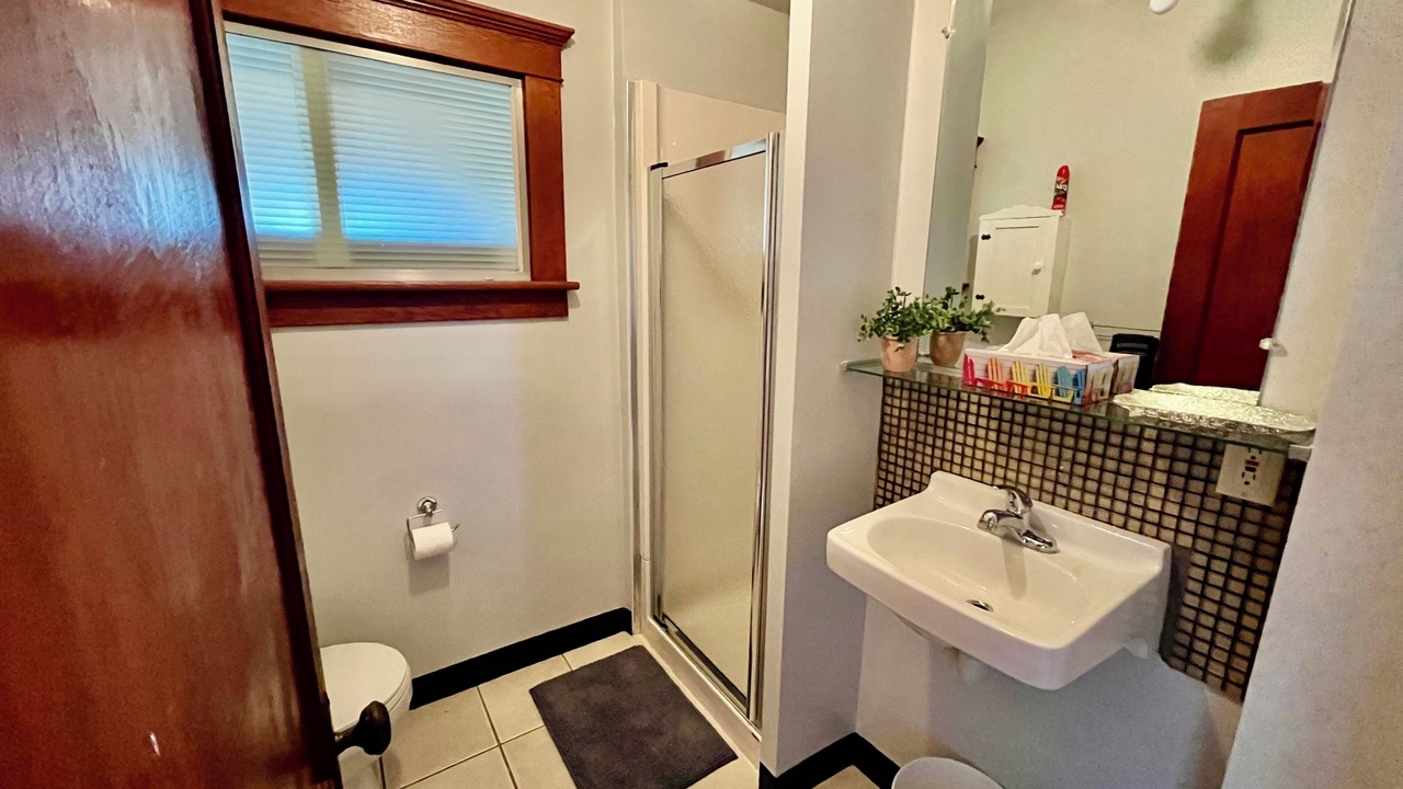 Photo of Bathroom in Queens County