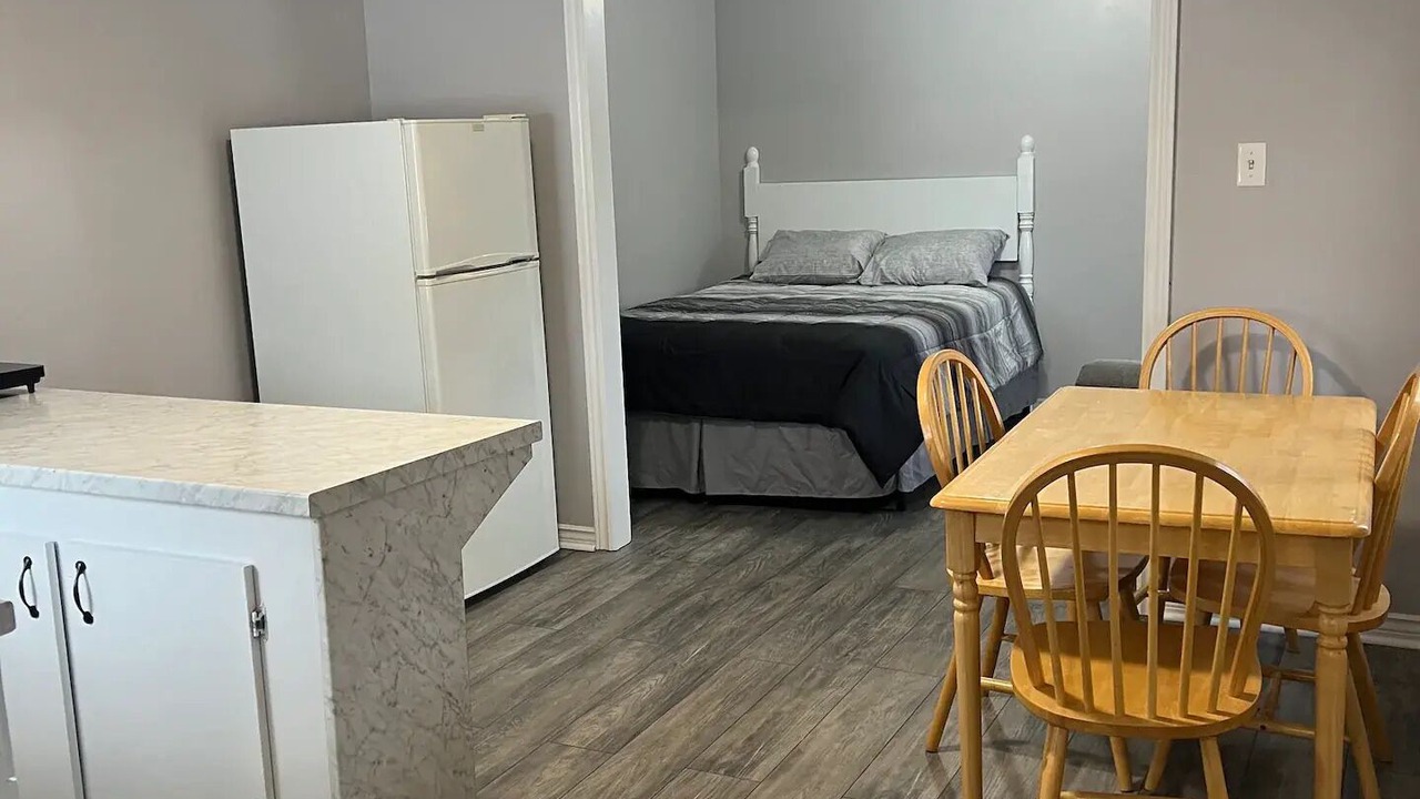 Photo of Bedroom in Downtown