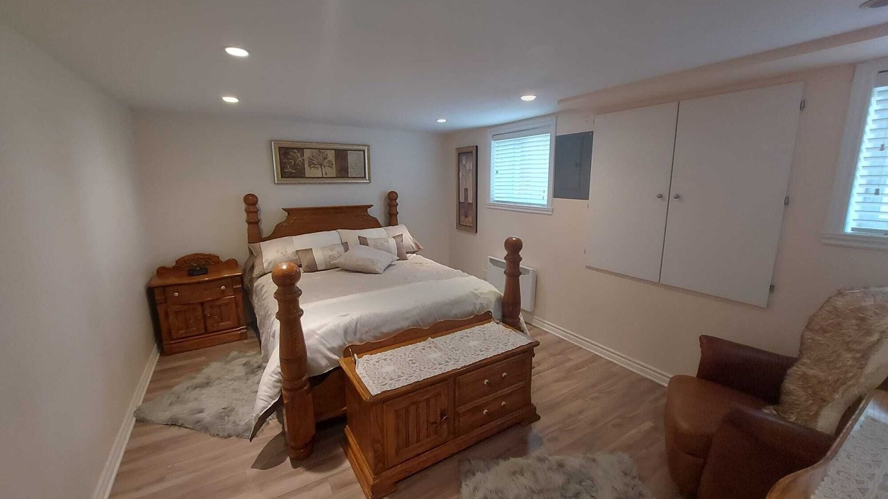 Photo of Bedroom in Laval-des-Rapides