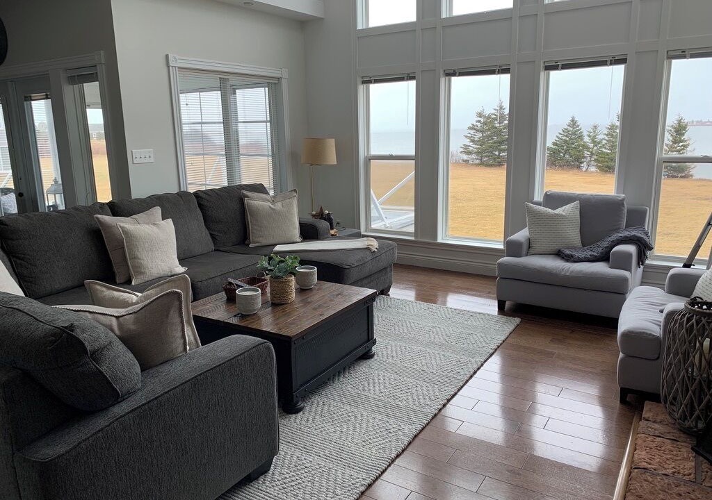 Photo of Livingroom in Springbrook