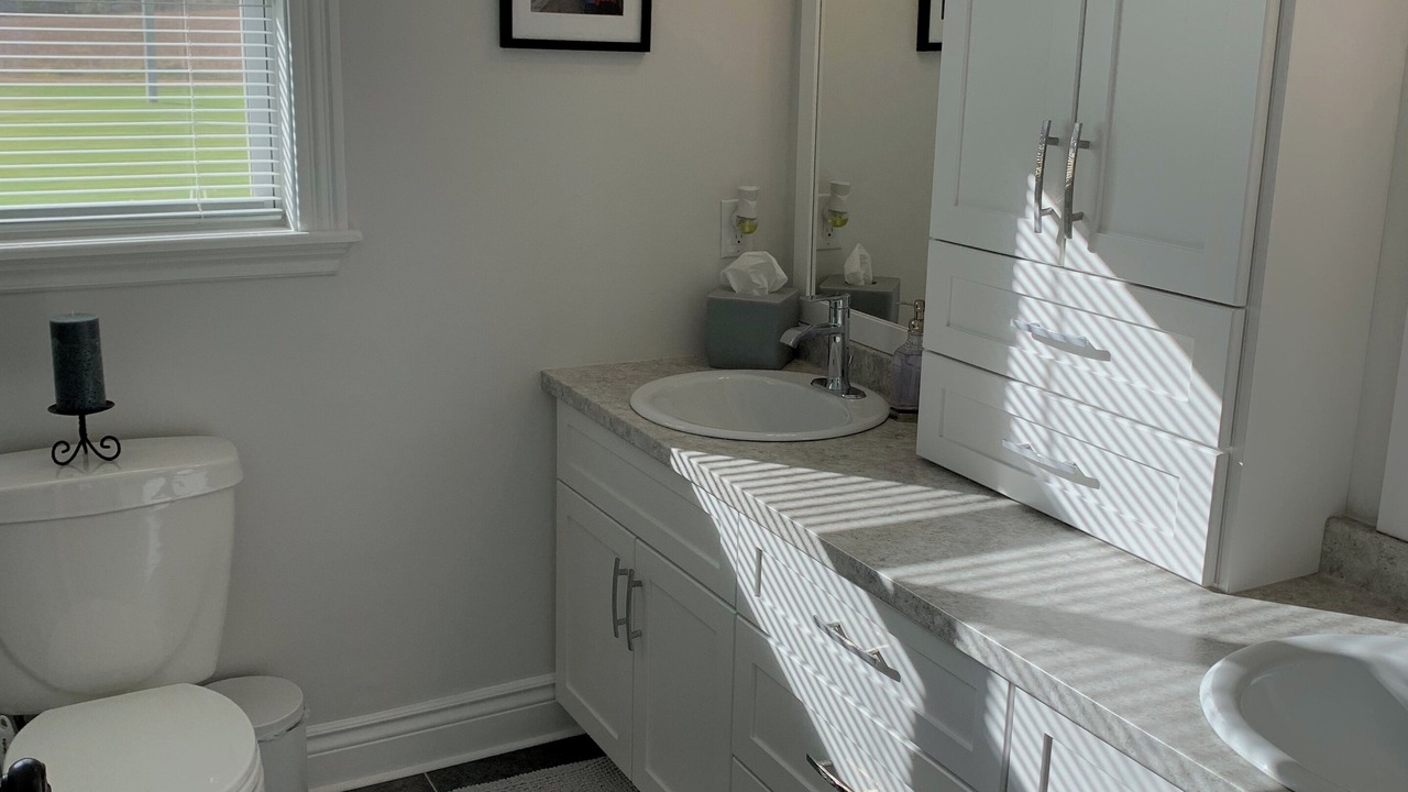 Photo of Bathroom in Springbrook