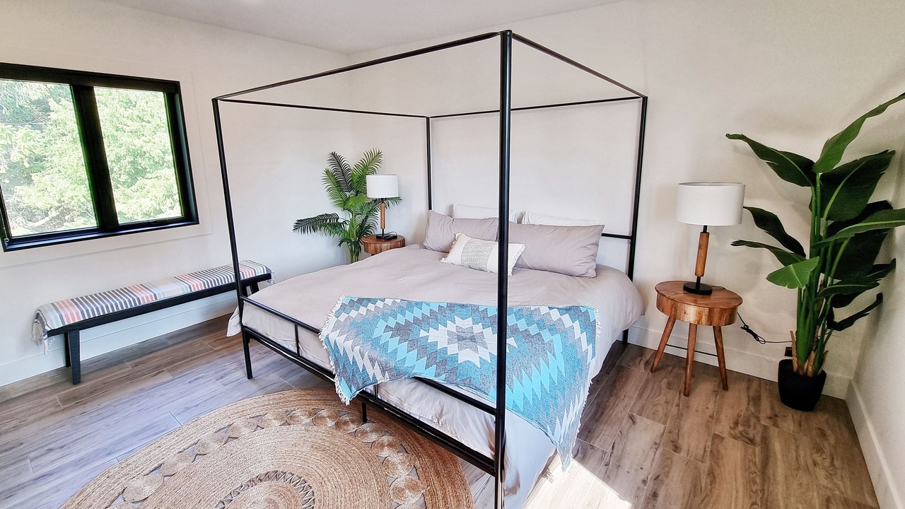 Photo of Bedroom in Sauble Beach