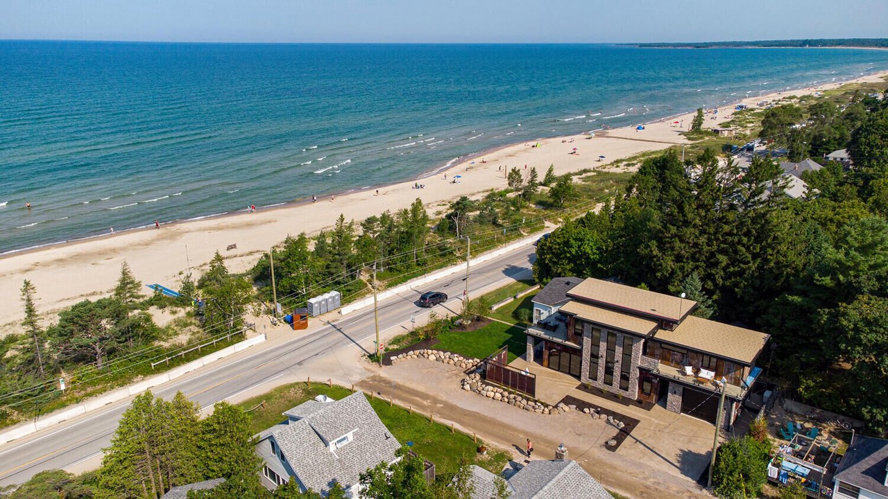 Photo of Others in Sauble Beach