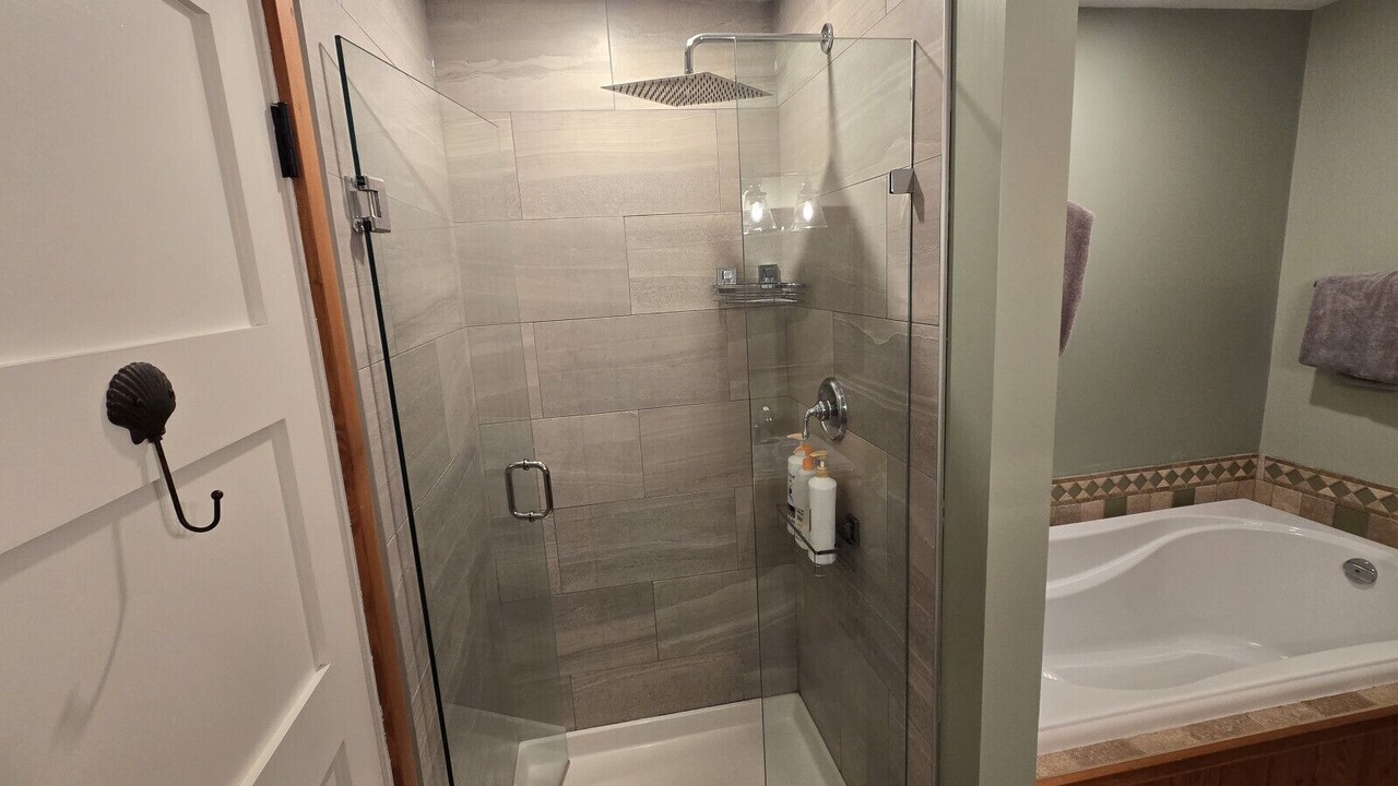 Photo of Bathroom in Ucluelet